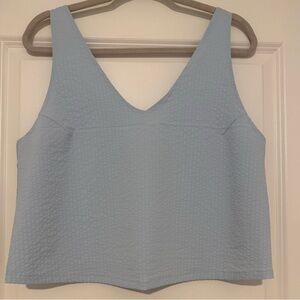 NWOT Vuori Light Blue Textured V-Neck Tank